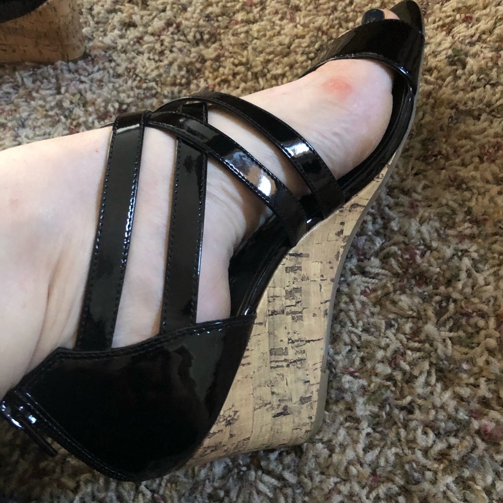 Black sandals 2-1/2” cork heel